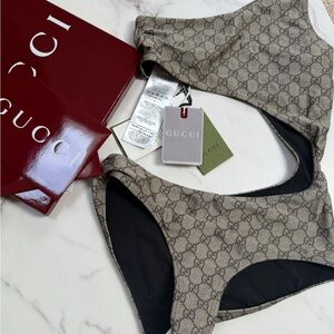 Gucci Beige GG Monogram Bandeau Bikini Set with Black Lining